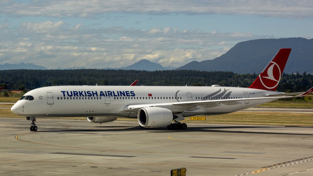 Airbus A350-941