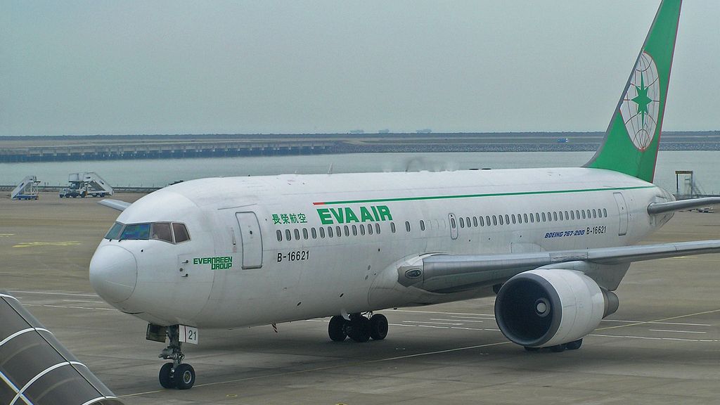 Boeing 767-25E