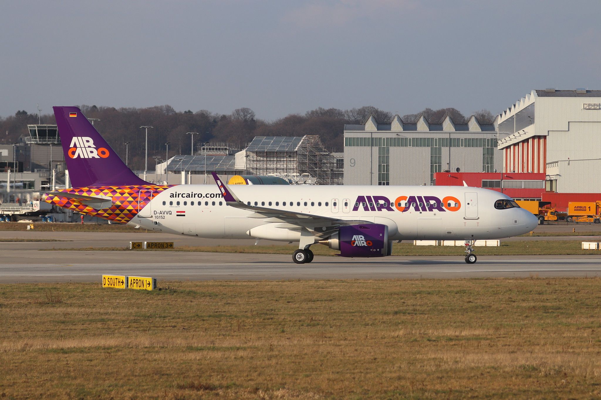 Airbus A320-251N