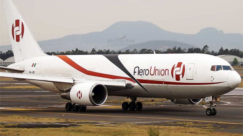 Boeing 767-241ER(BDSF)