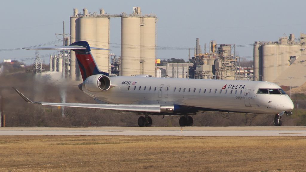 Canadair CRJ-900