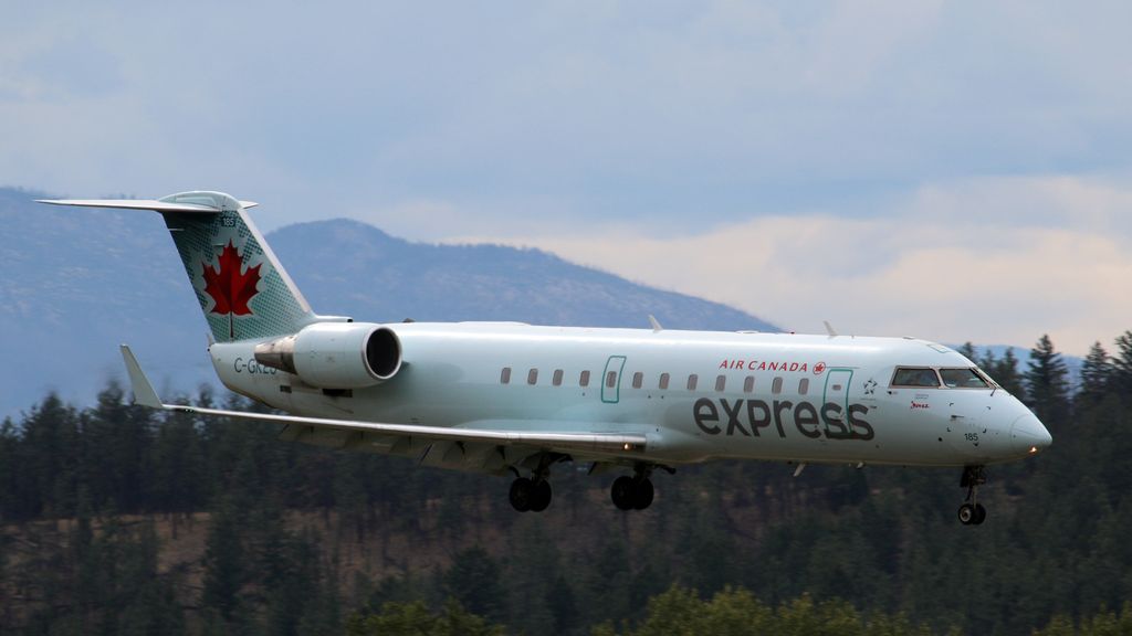 Bombardier CRJ-200