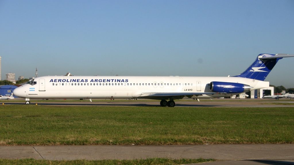 McDonnel Douglas MD-83