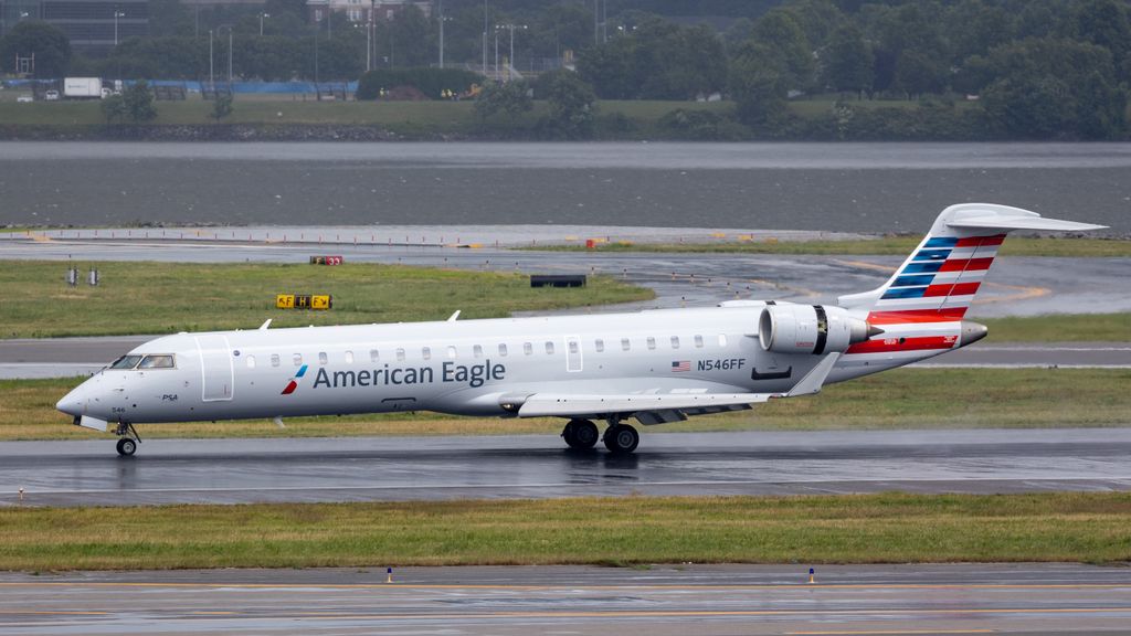 Bombardier CRJ-702ER