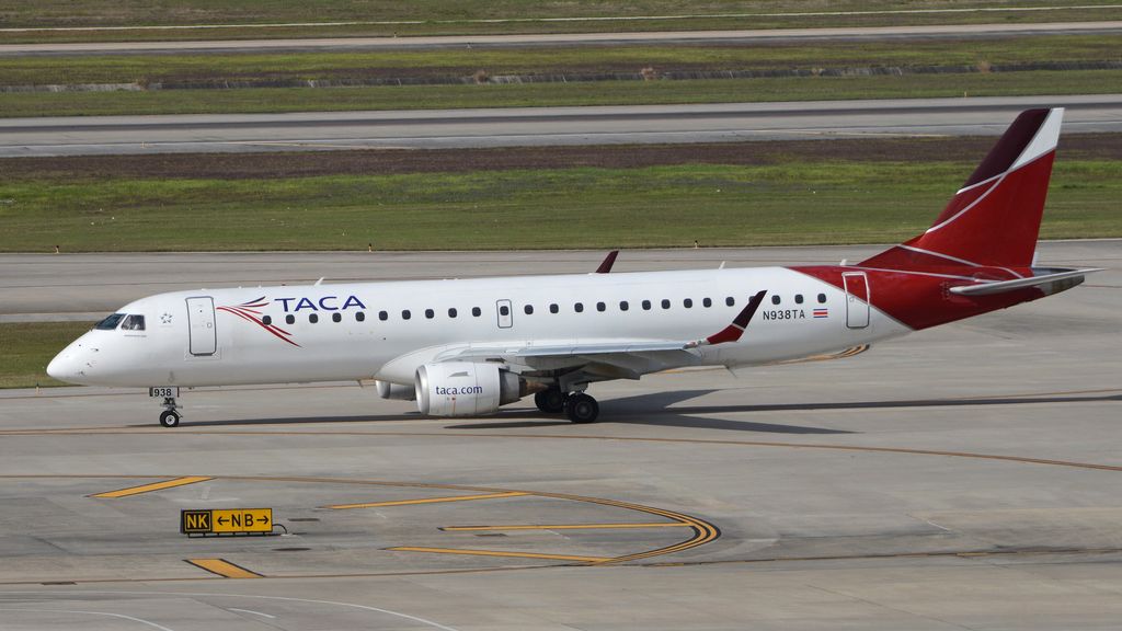 Embraer ERJ-190AR