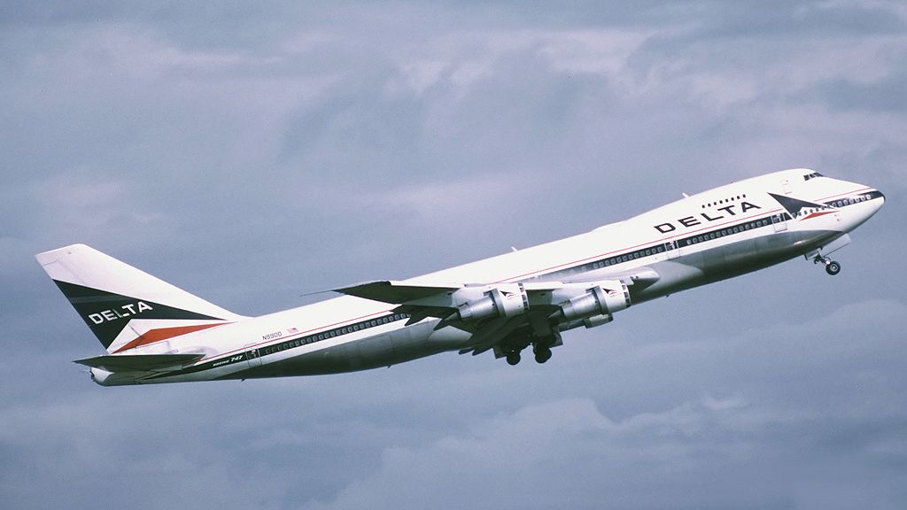 Boeing 747-100