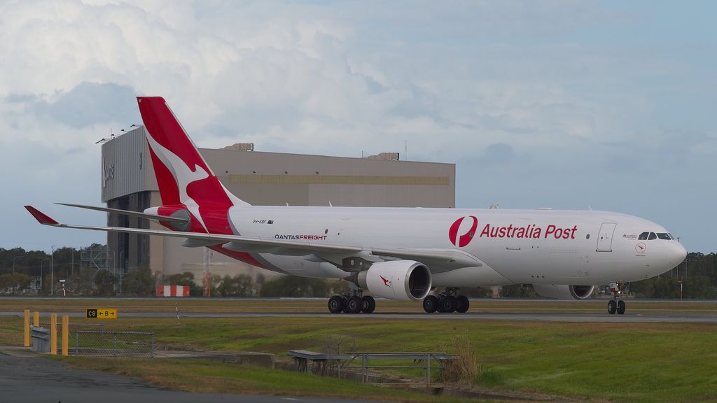 Airbus A330-202(P2F)