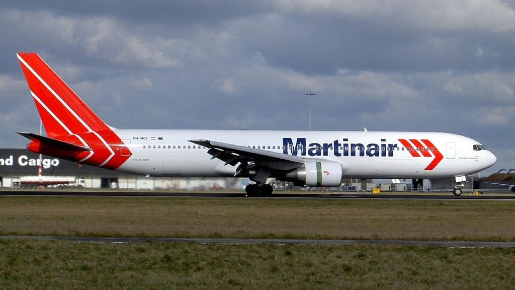 Boeing 767-31AER