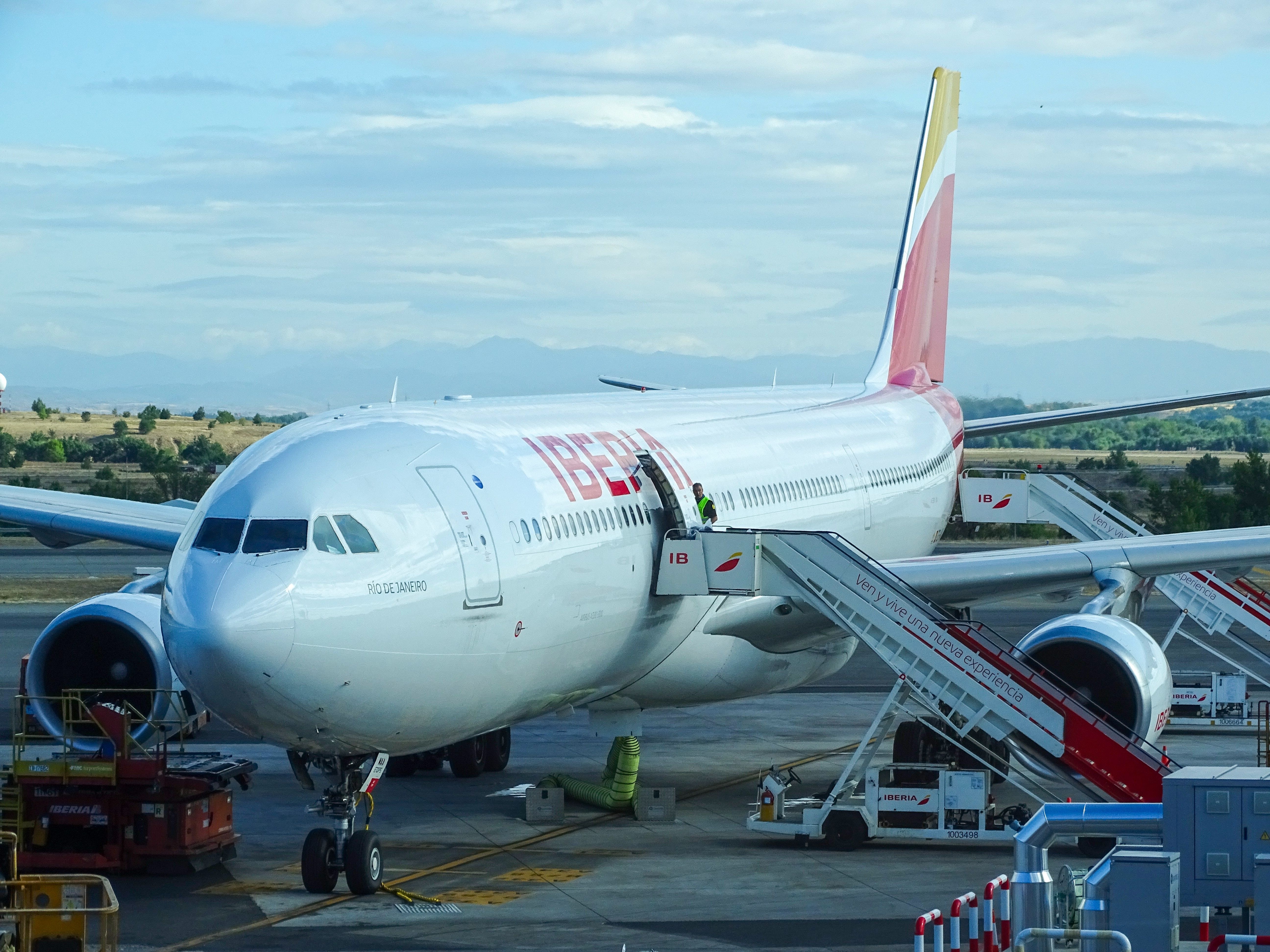 Airbus A330-302