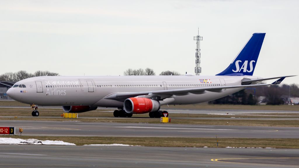 Airbus A330-343