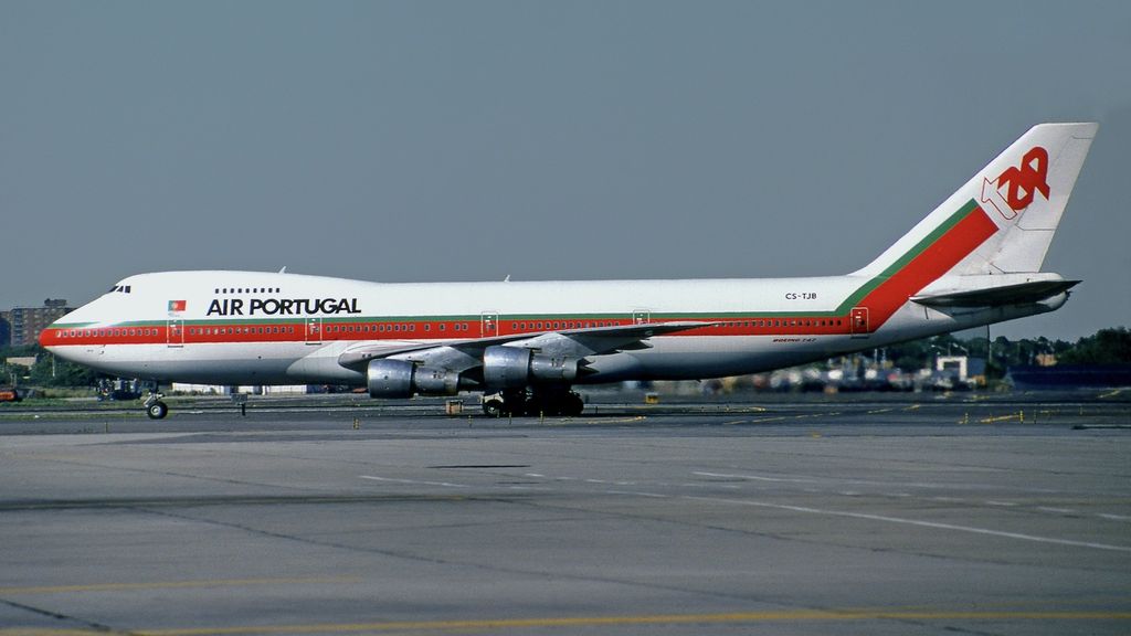 Boeing 747-282