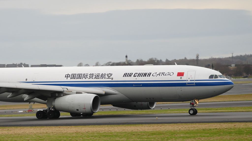 Airbus A330-243(P2F)