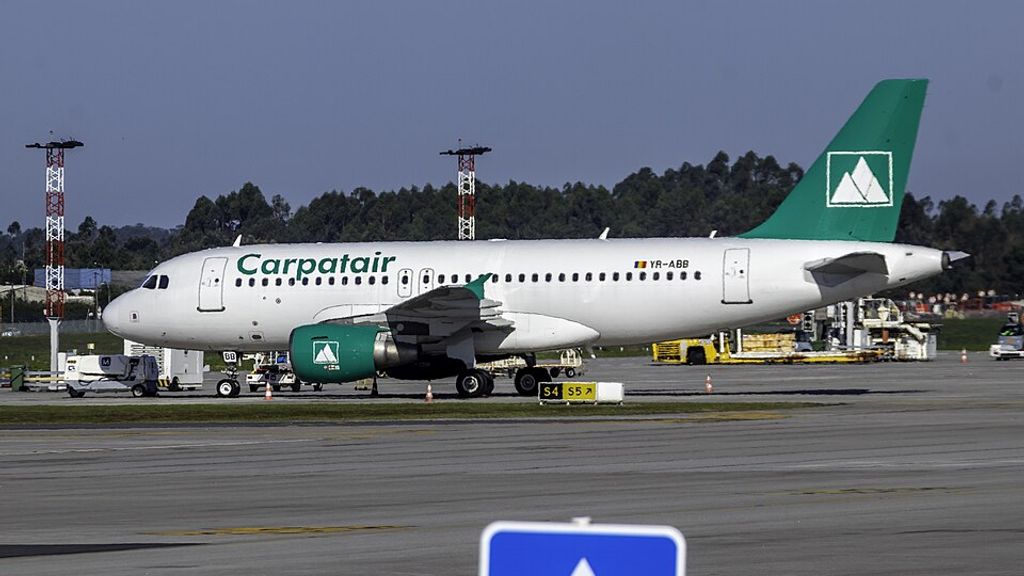 (Carpatair) Airbus A319-111