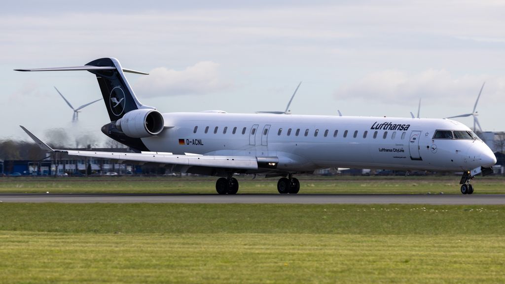 Bombardier CRJ-900LR