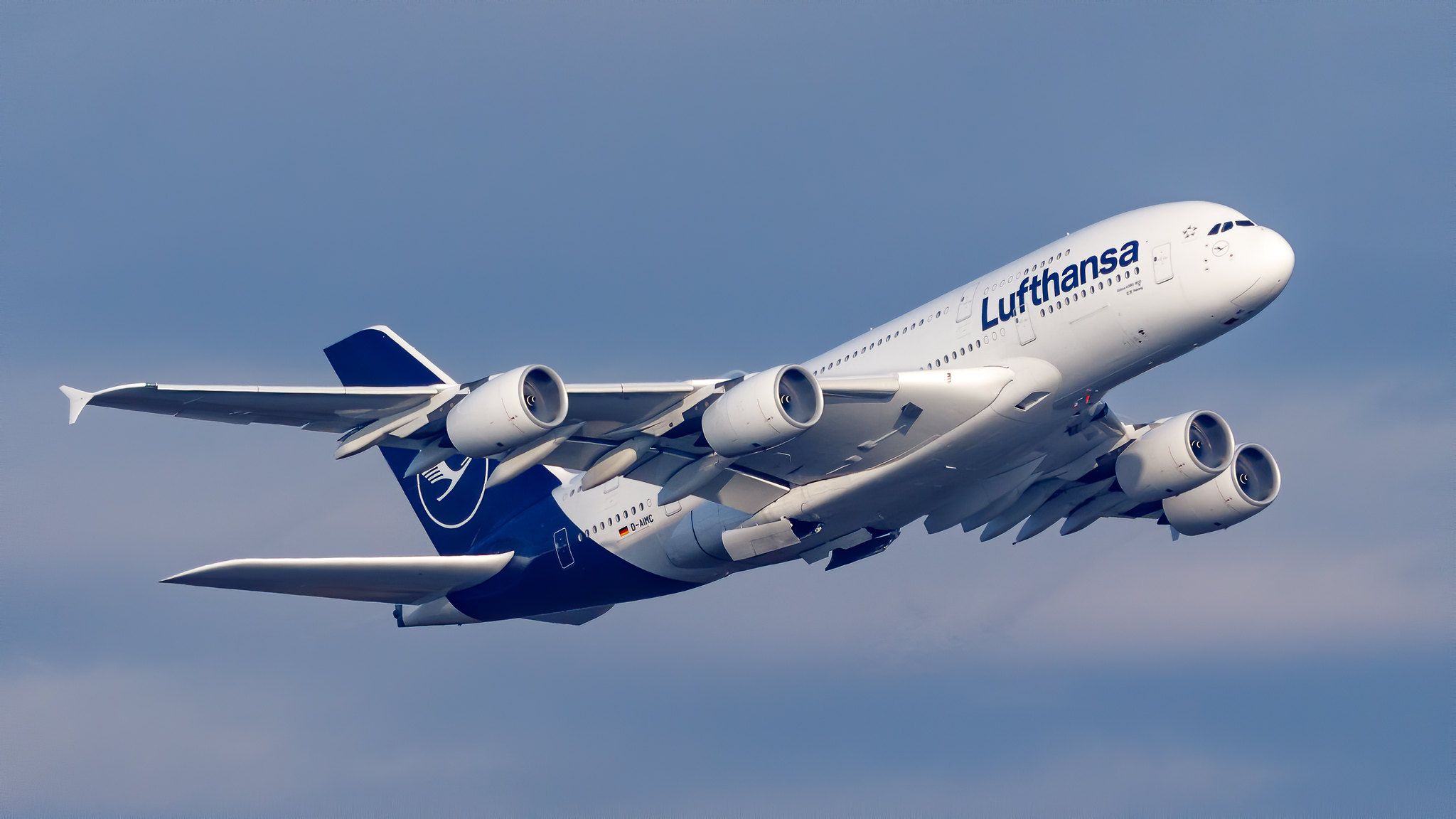 Airbus A380-841