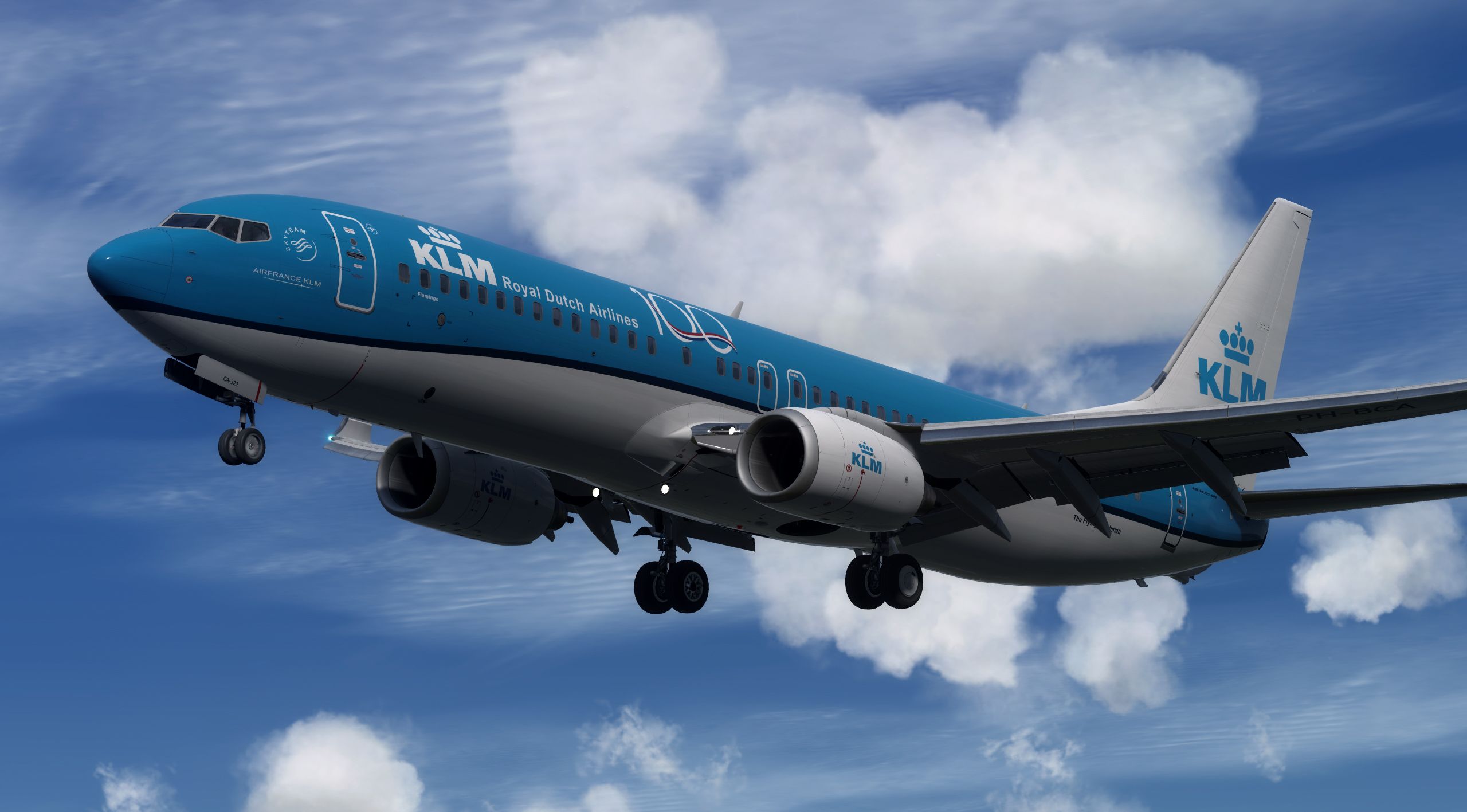 KLM B738