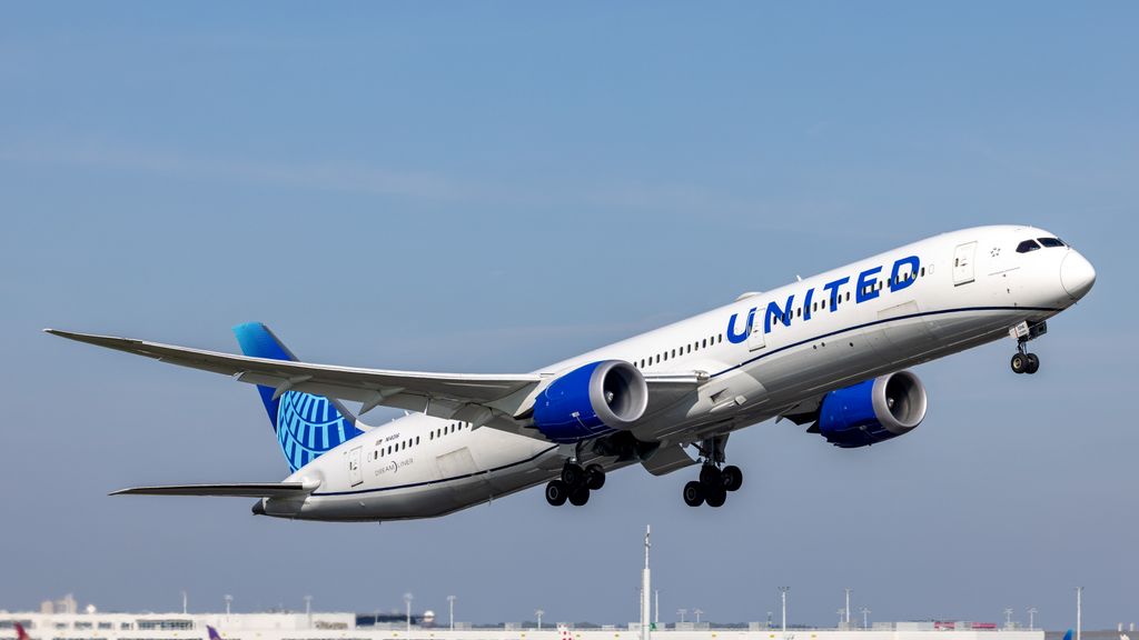 Boeing 787-10 Dreamliner