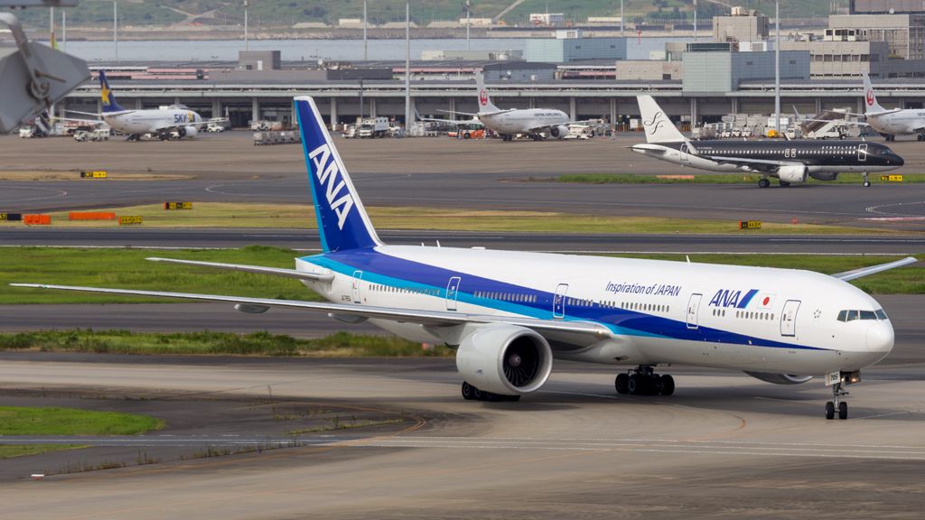 Boeing 777-381(ER)