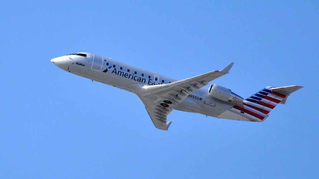 Bombardier CRJ-200ER (CL-600-2B19)