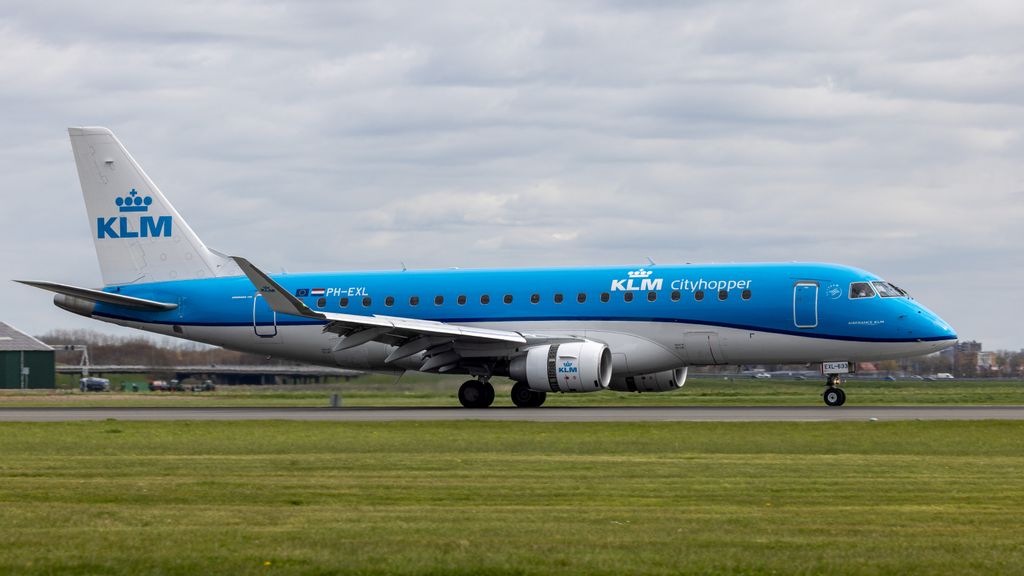 Embraer ERJ-175STD