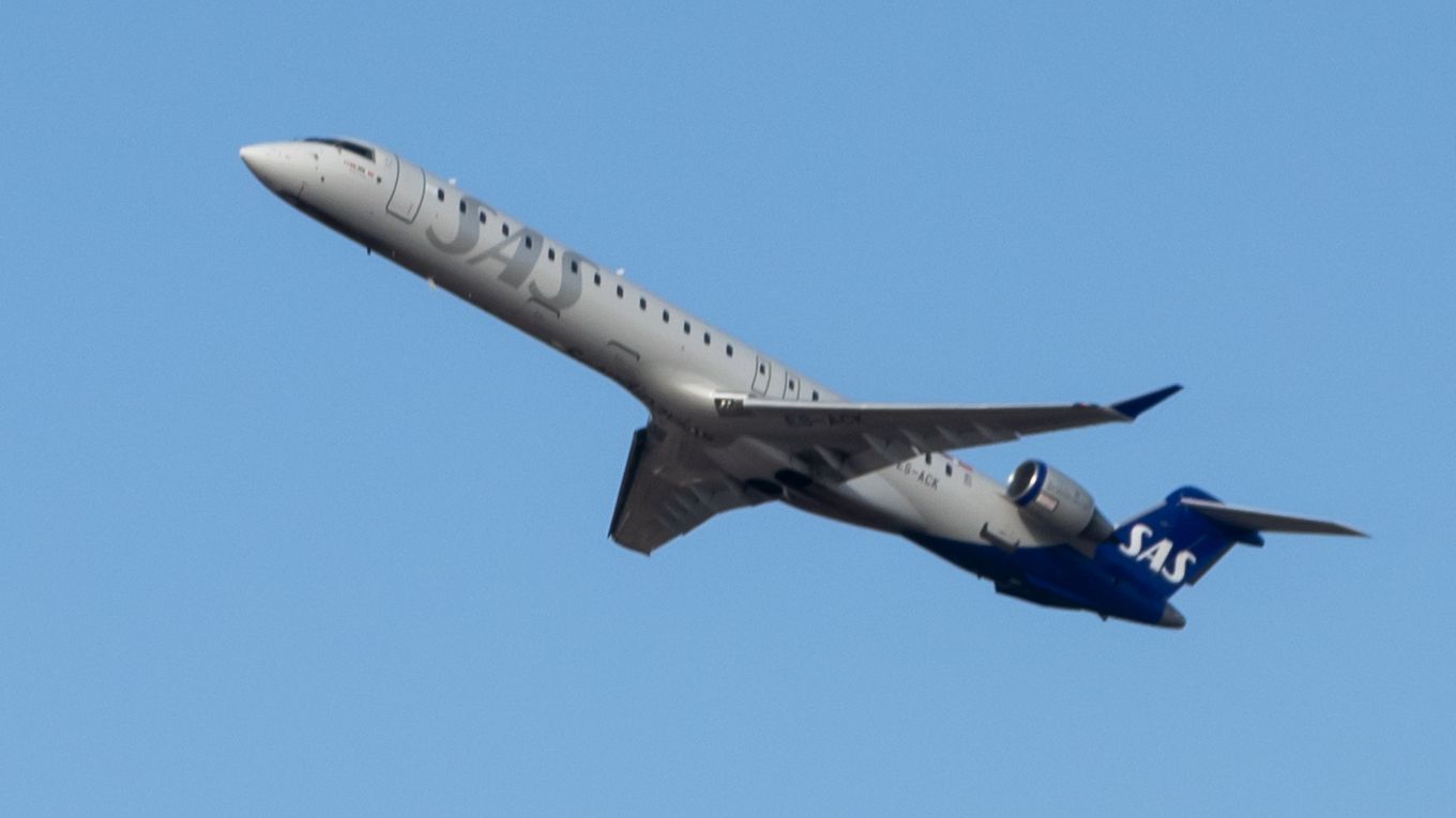 Bombardier CRJ-900LR