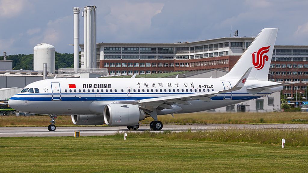 Airbus A319-153N