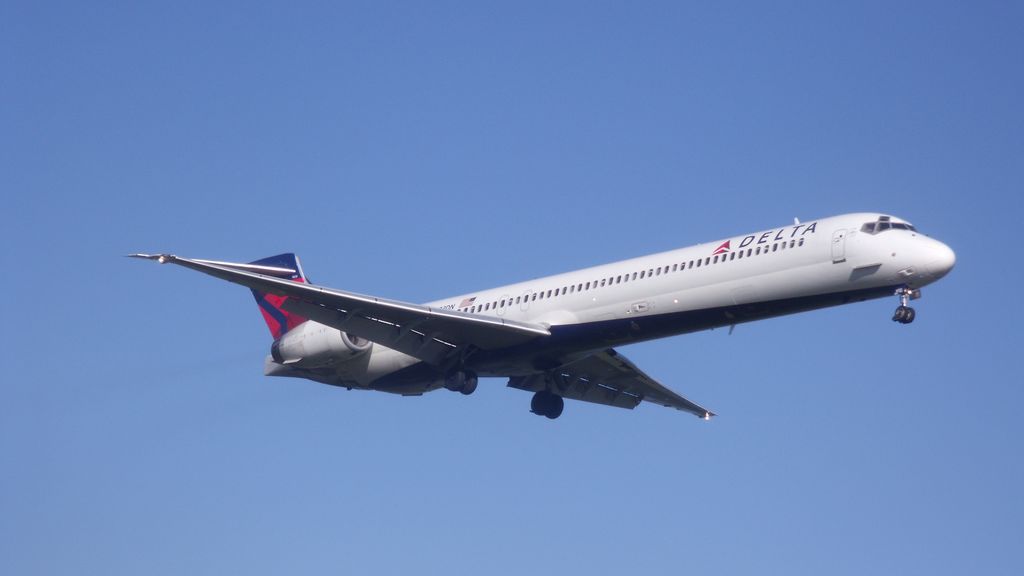 McDonnell Douglas MD-88